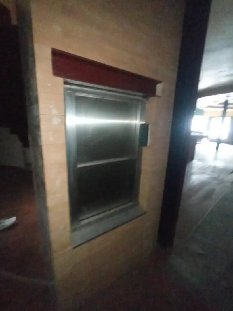 Local comercial en venda a Calle CAPITAN CORTES 3, imagen 11