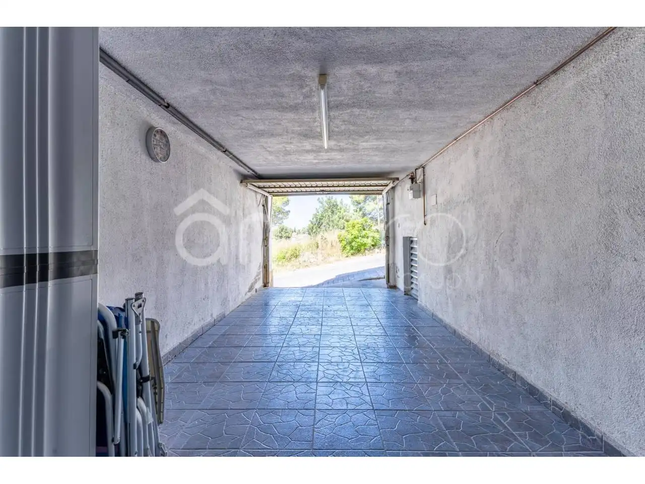 Aparcament de Casa o xalet en venda en La Pobla de Montornès   amb Aire condicionat, Jardí privat i Terrassa