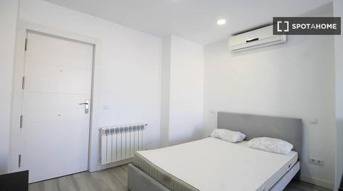 Foto 2 de Estudio para compartir en Almendrales, Madrid