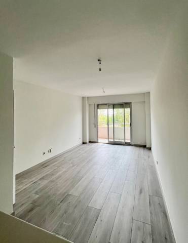 Estudio en Alquiler en Avenida Europa