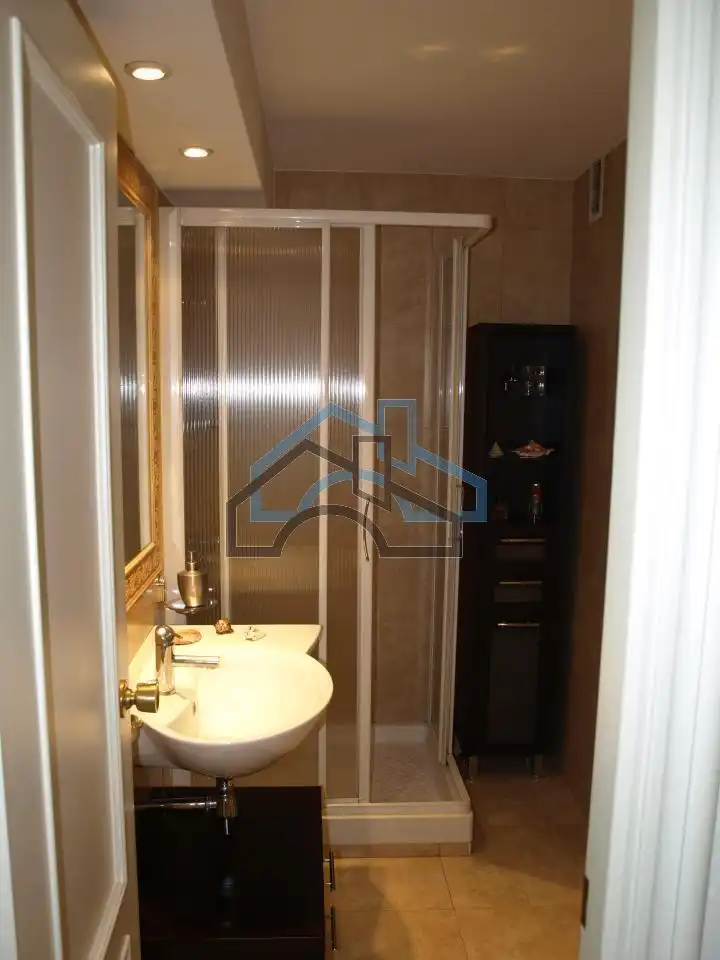 Apartamento con ascensor en alquiler en Cambre, imagen 5