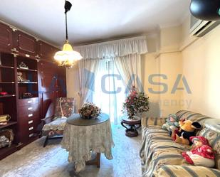 Living room of House or chalet for sale in  Sevilla Capital  with Balcony