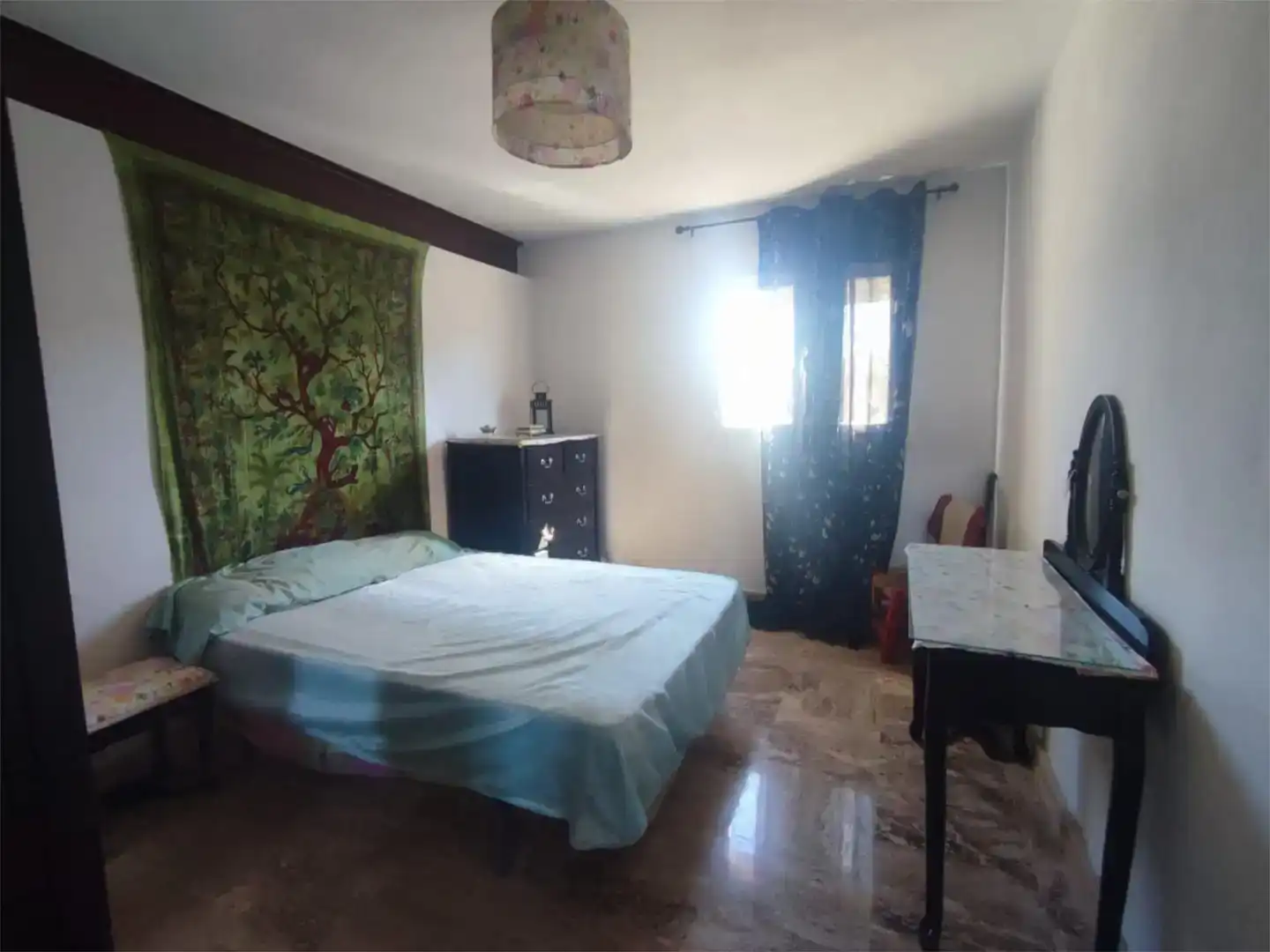 Dormitori de Finca rústica en venda en Urrácal amb Jardí privat