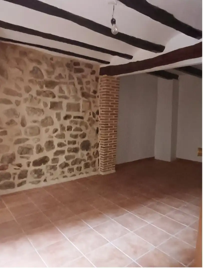 Casa adosada en venta en Horta de Sant Joan con Balcón