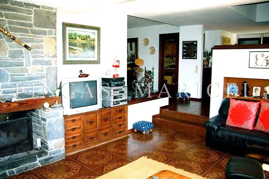 Sala de estar de Finca rústica en venta en El Vendrell con Calefacción, Jardín privado y Terraza