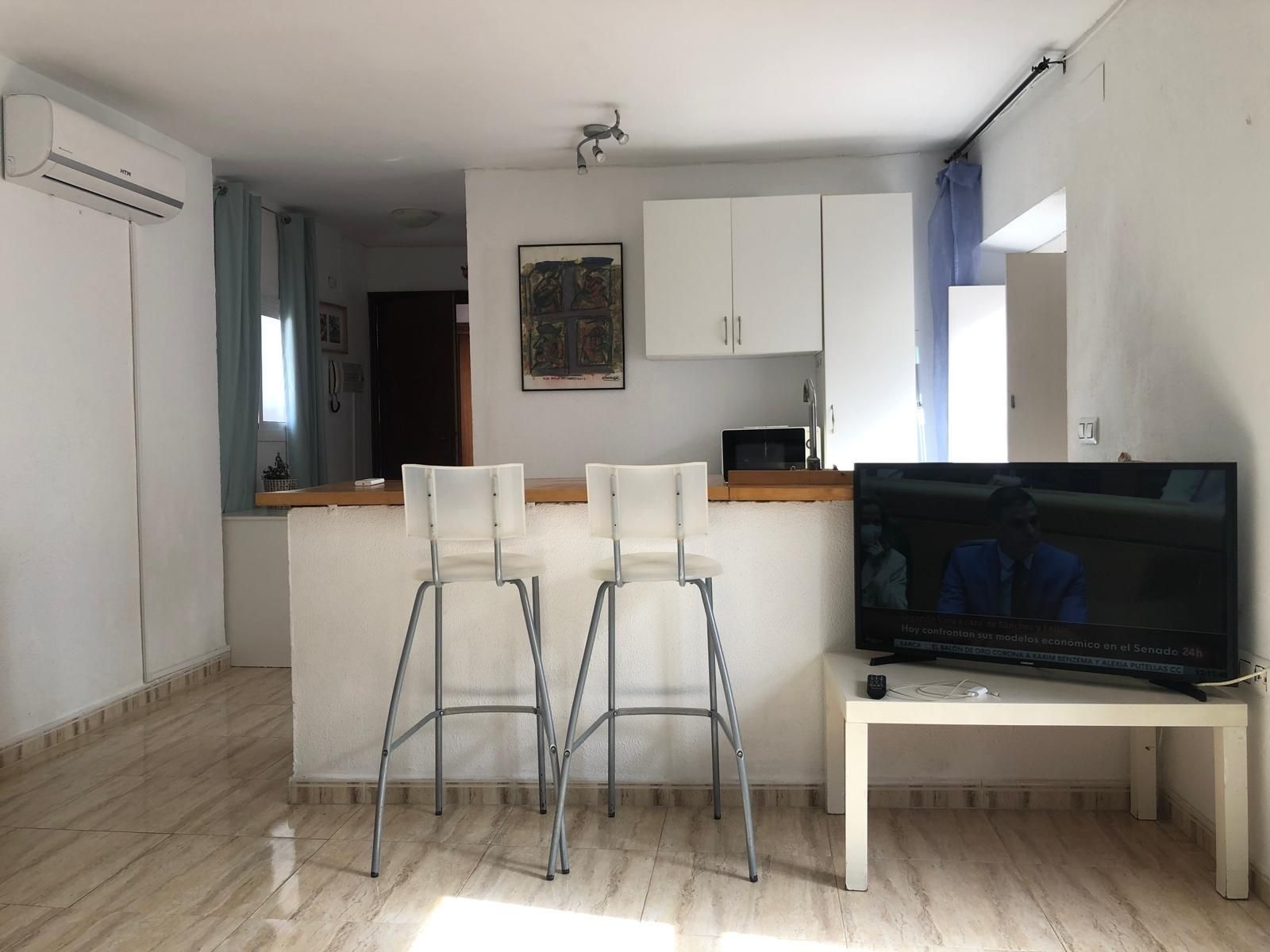 Cuina de Estudi de lloguer en  Cádiz Capital amb Terrassa