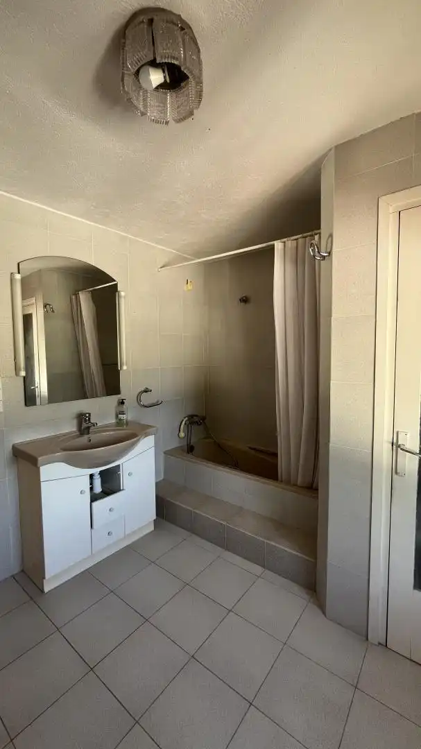 Bany de Casa o xalet en venda en Alpens