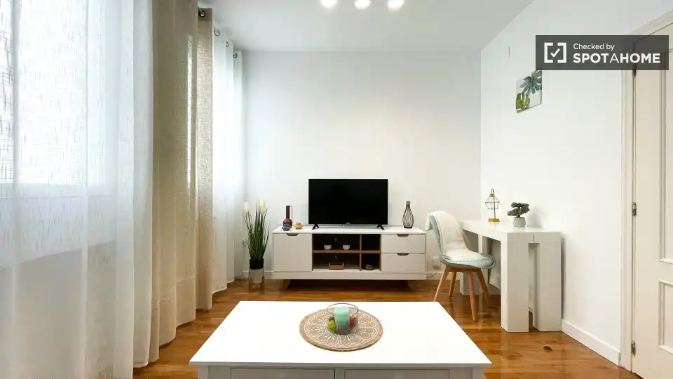 Appartamento in affitto a Chamberí, imagen 4