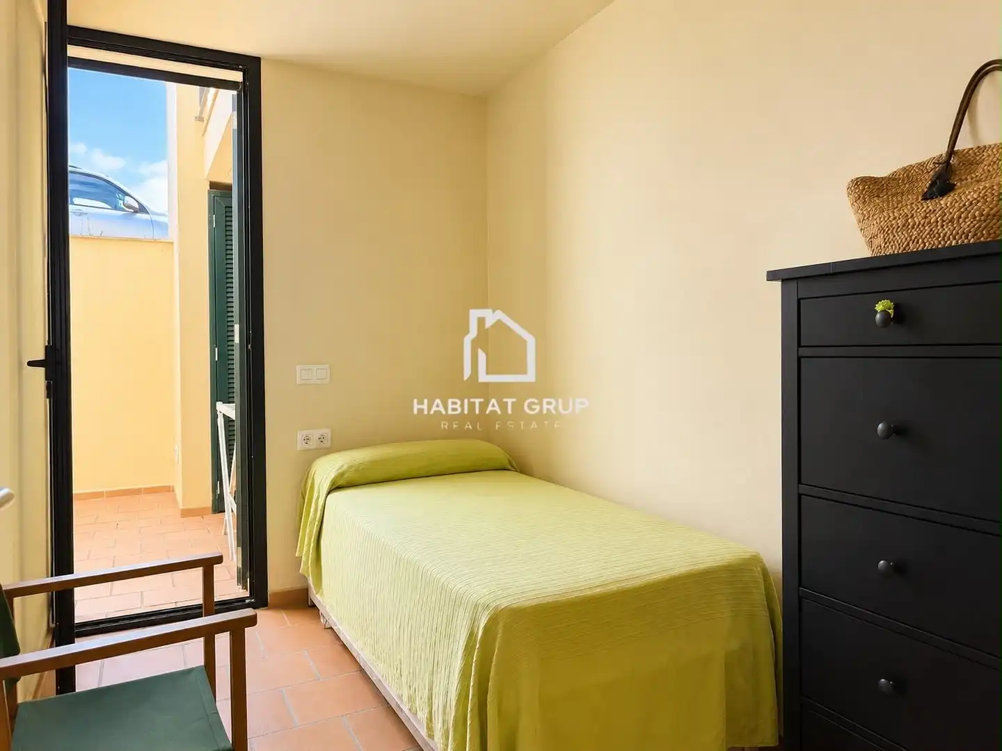 Habitación de Casa adosada en venta en Maó - Mahón con Aire acondicionado, Jardín privado y Terraza