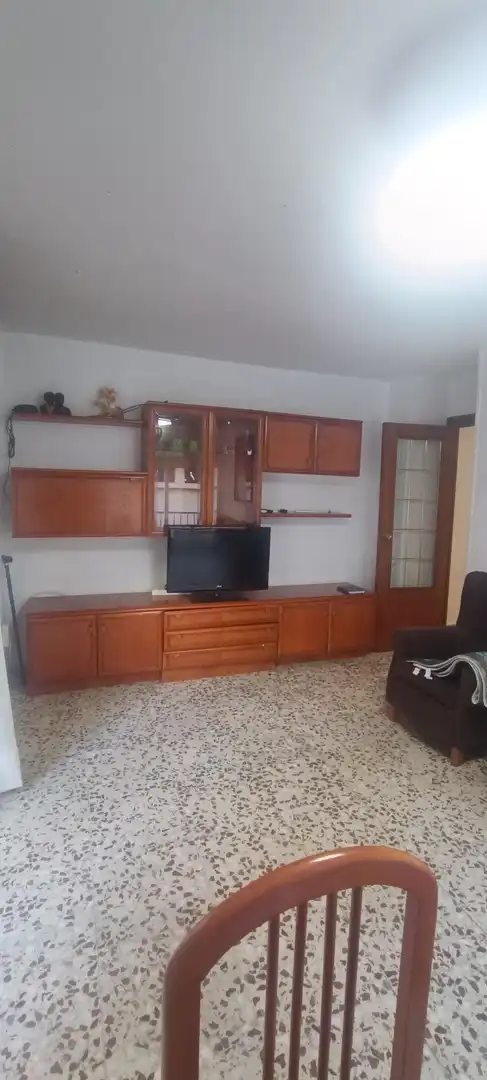 Flat with terrace to rent in LORENZO PAUSA 5