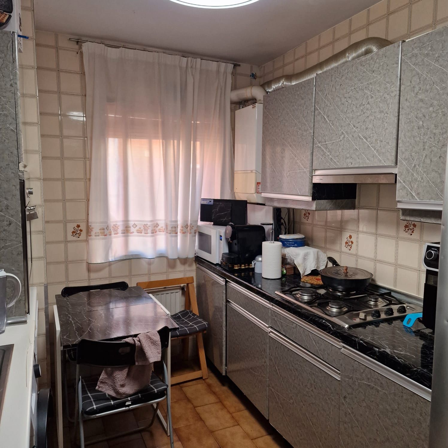 Kitchen of Flat for sale in Coslada  with Air Conditioner, Heating and Parquet flooring
