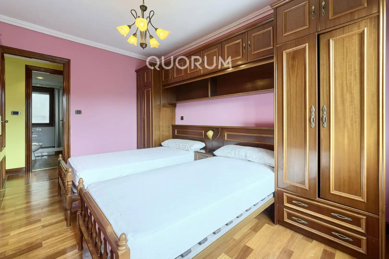 Bedroom of Flat for sale in Bilbao   with Heating, Storage room and Furnished