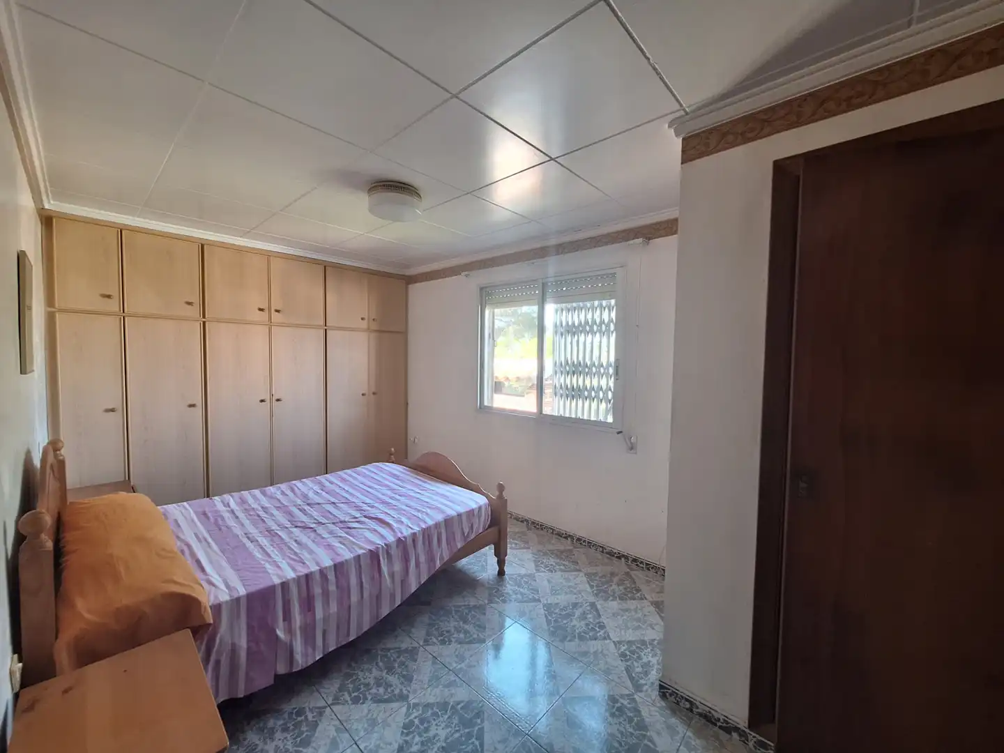 Dormitori de Casa o xalet en venda en Llaurí amb Terrassa, Piscina i Moblat