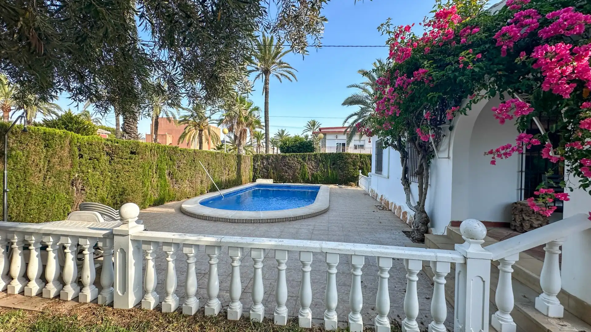 Exterior view of Houses for sale in Orihuela  with Air Conditioner, Swimming Pool and Furnished