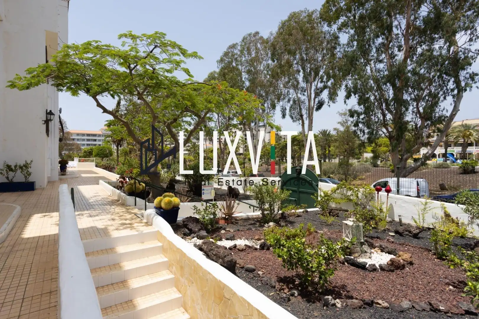 Vista exterior de Ático en venta en Arona con Aire acondicionado, Terraza y Amueblado