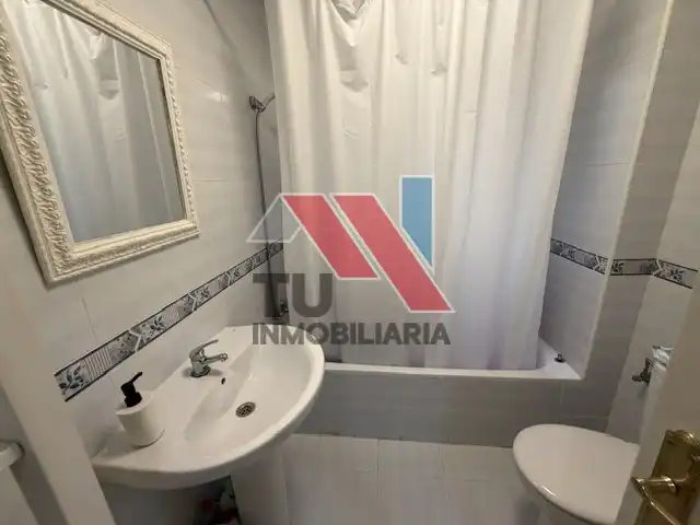 Baño de Piso en venta en Fuensalida con Aire acondicionado, Calefacción y Parquet