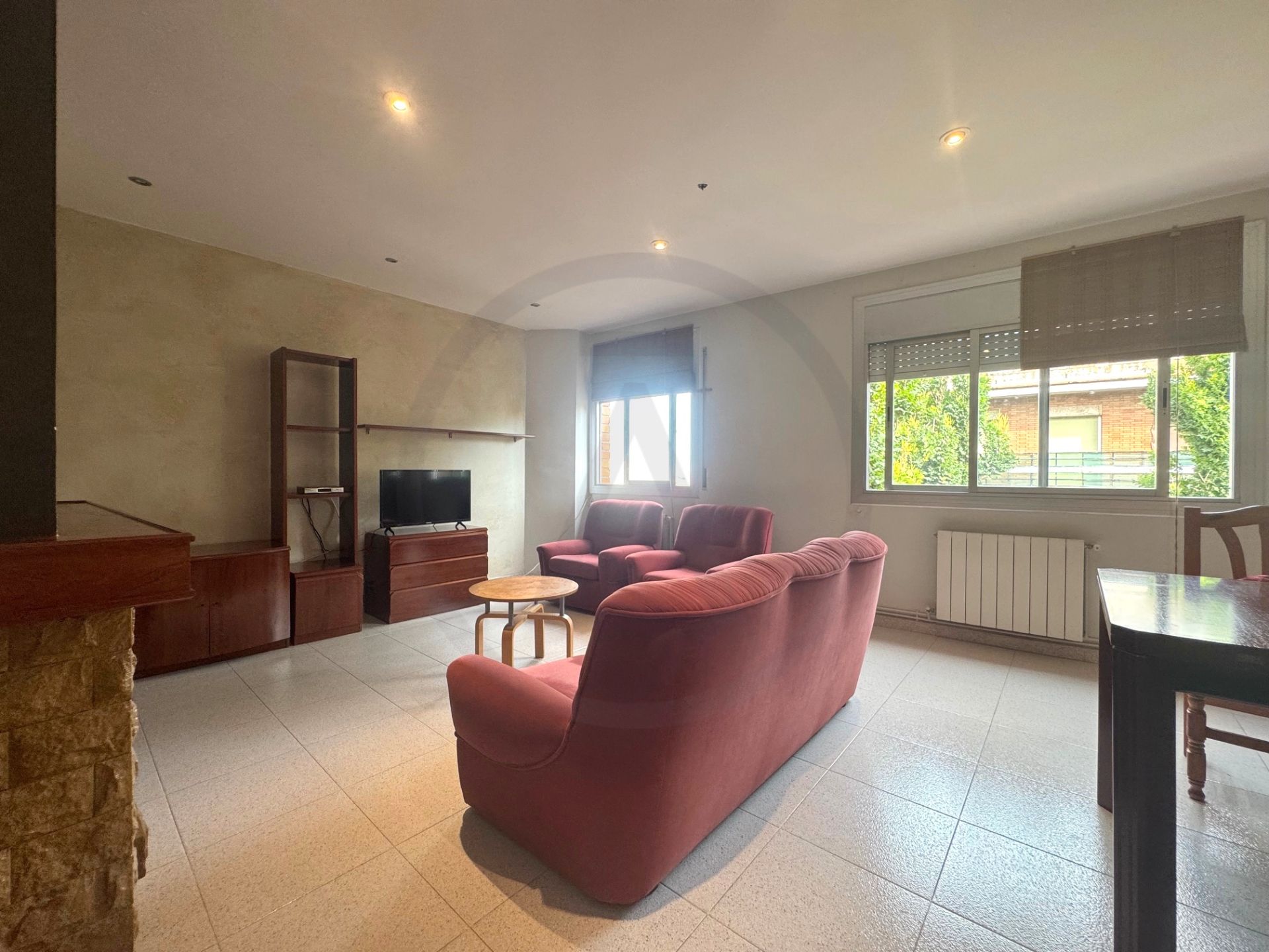 Living room of Flat for sale in Terrassa  with Air Conditioner, Heating and Storage room