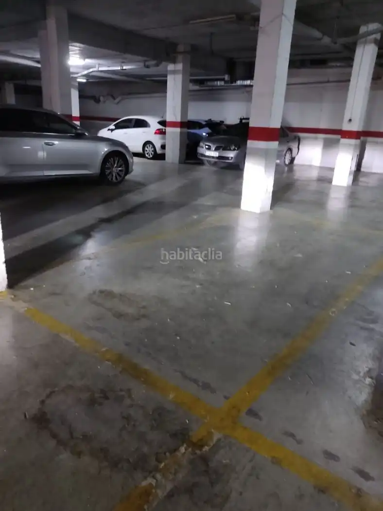 Einzelparkplatz zur Miete in Carrer del Comte de Montemolin 9, imagen 2