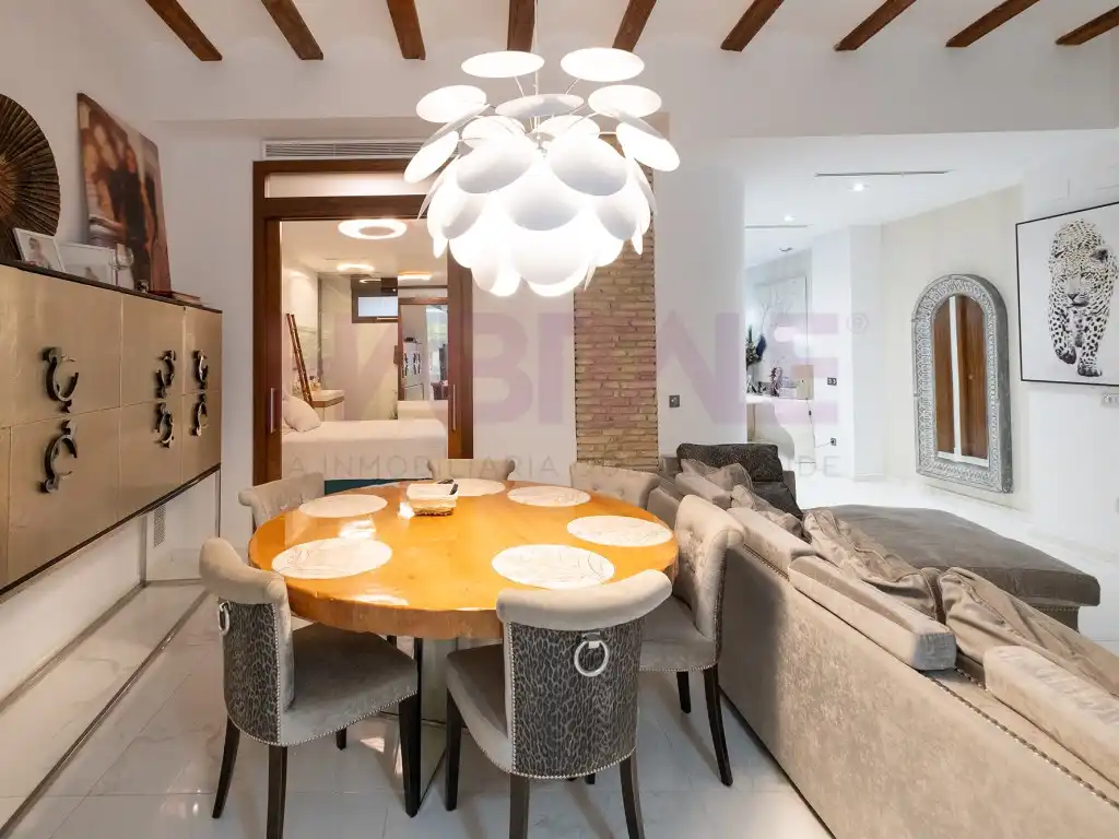 Comedor de Dúplex en venta en Valencia