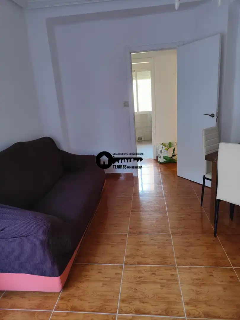 Schlafzimmer von Wohnung zur Miete in  Albacete Capital mit Möbliert und Balkon