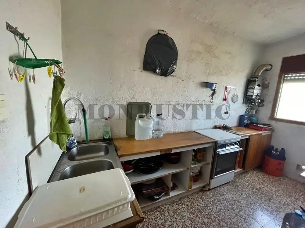 Cocina de Finca rústica en venta en Querol con Jardín privado, Terraza y Trastero