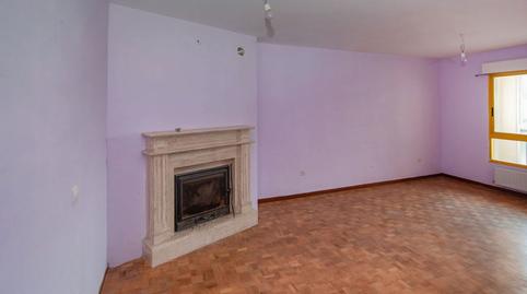 Foto 2 de Pis en venda a Plaza Polideportivo, La Robla , León