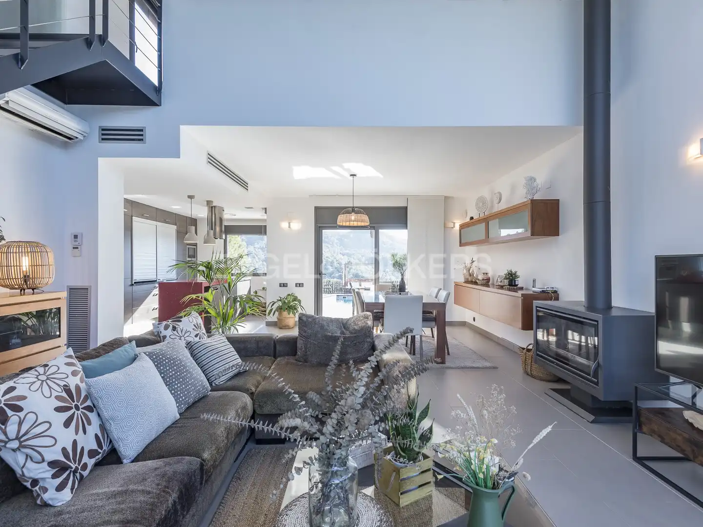 Sala de estar de Casa o chalet de alquiler en Vacarisses con Aire acondicionado, Calefacción y Jardín privado