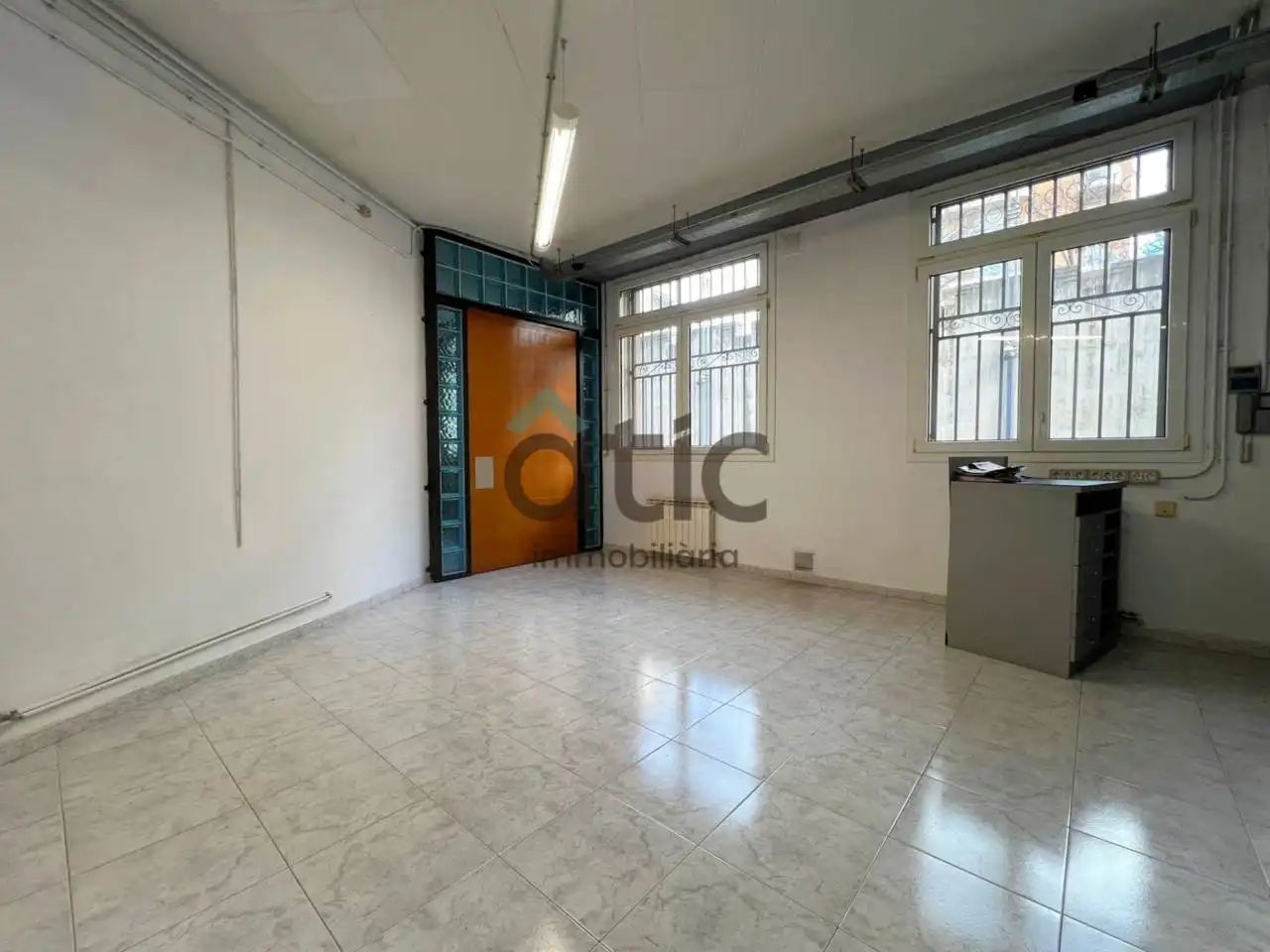 Local comercial de lloguer a Calle Guifré ´el Pilós´, imagen 3