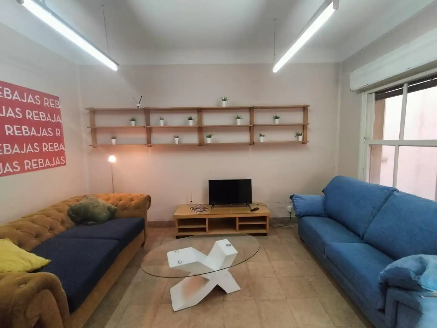 Living room of Flat for rent in Salamanca  with Heating, Furnished and Balcony