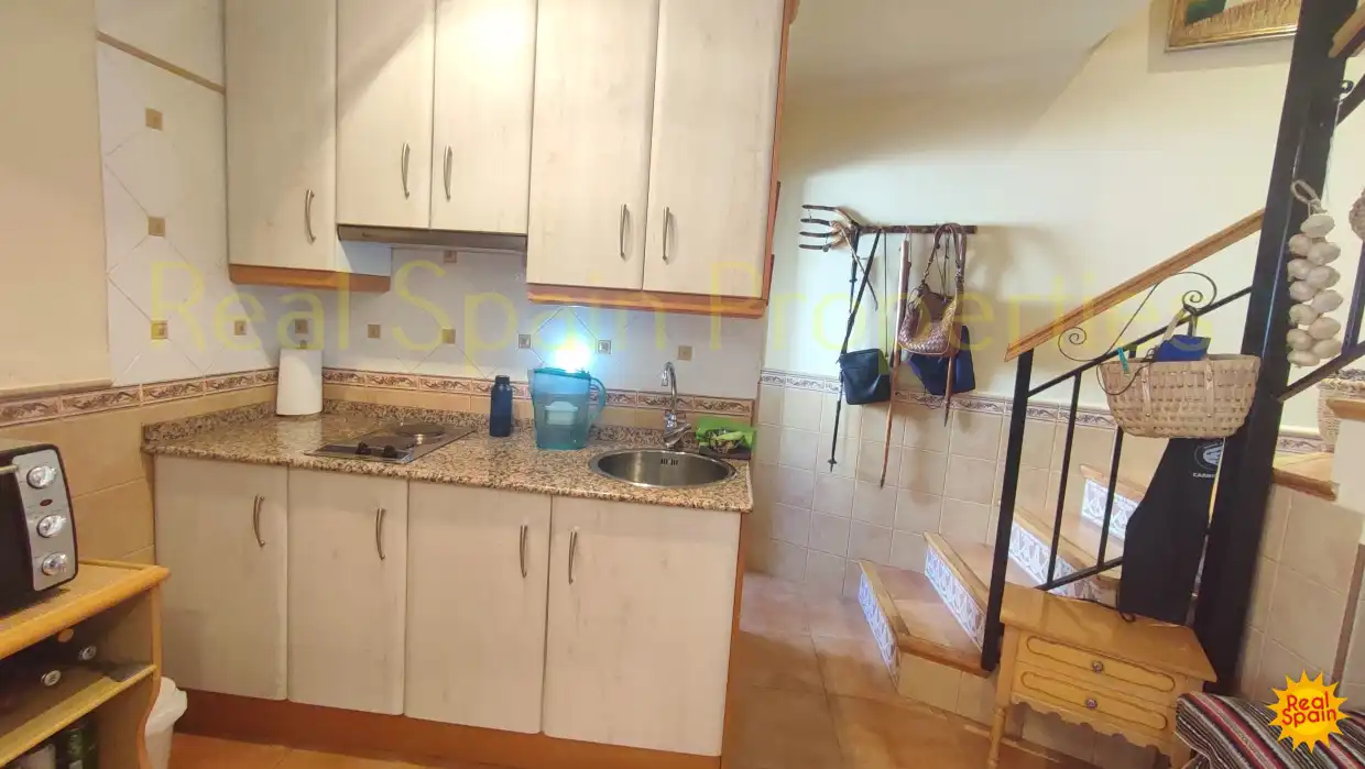 Cocina de Casa adosada en venta en María con Terraza, Balcón y Internet