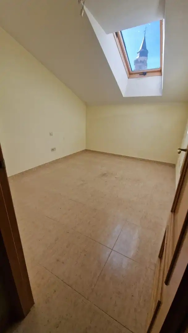 Dúplex en venta en Peñaranda de Bracamonte con Calefacción, Terraza y Trastero