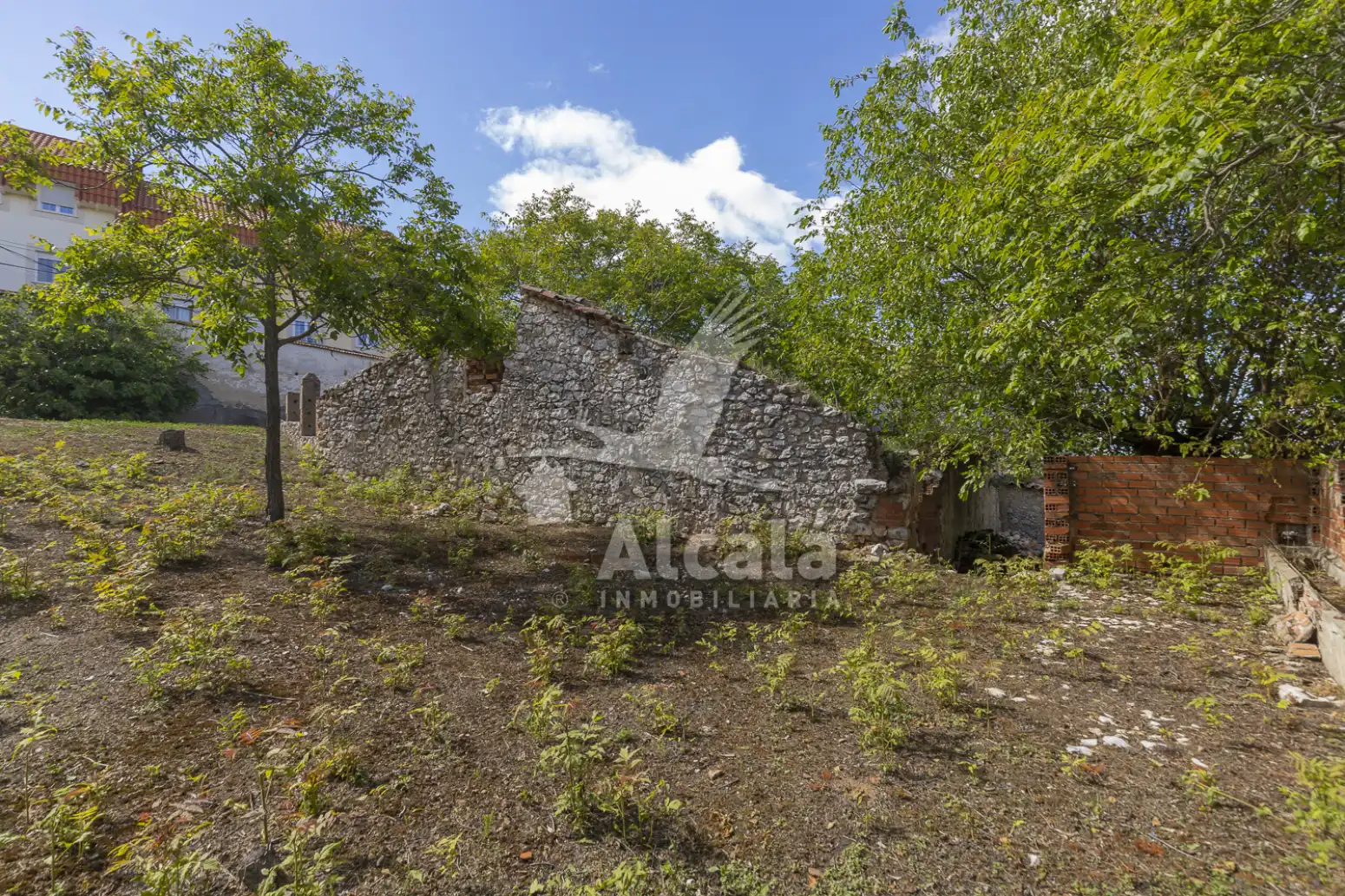 Residential for sale in Santorcaz