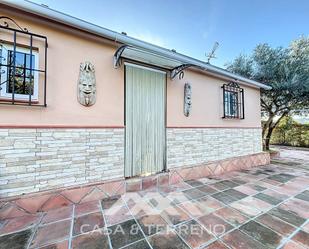 Vista exterior de Finca rústica en venda en Benamargosa amb Jardí privat, Terrassa i Piscina