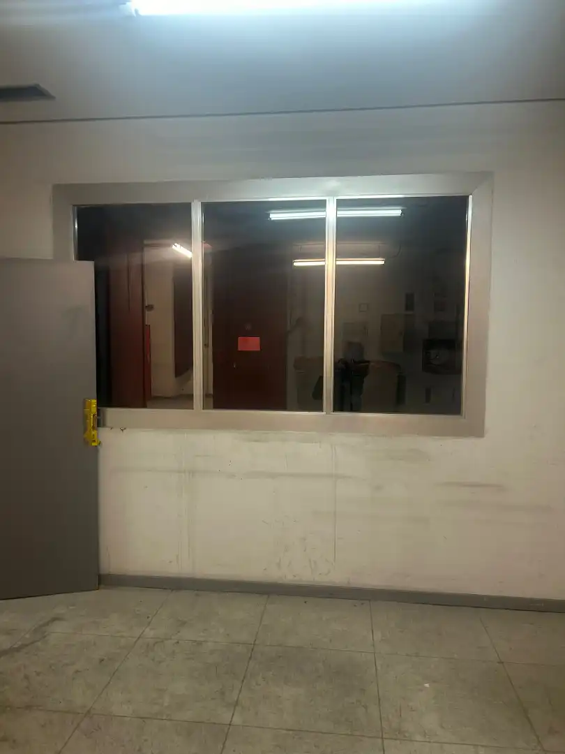 Exterior view of Industrial buildings for sale in Madrid  with Heating and Alarm