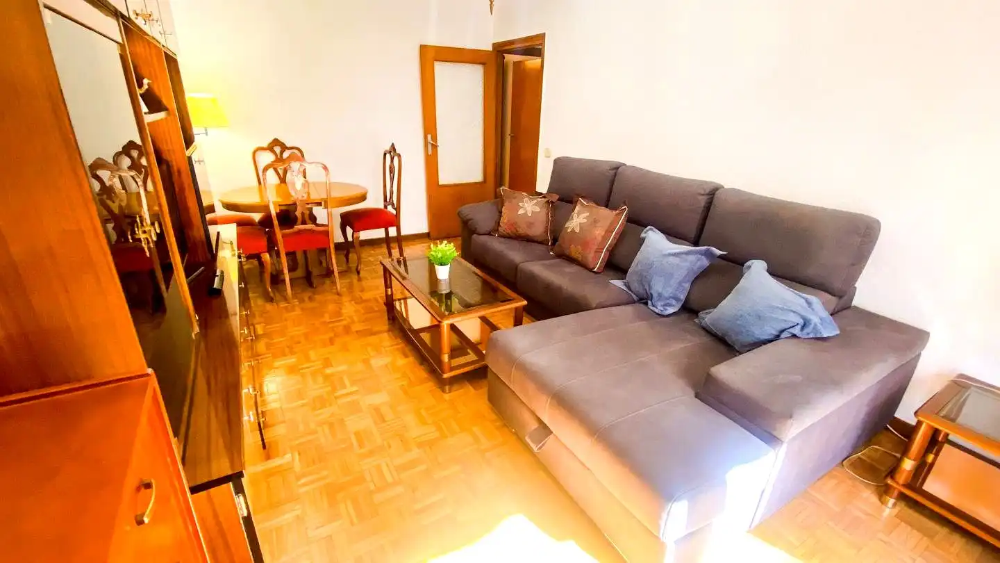 Wohnzimmer von Wohnung zur Miete in Arganzuela