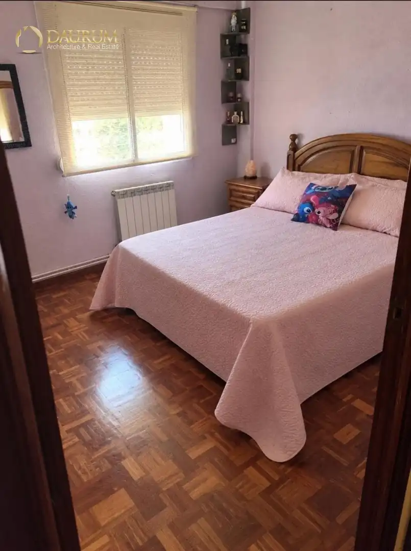 Piso con ascensor en venta en Fernando Diaz de Mendoza, imagen 5