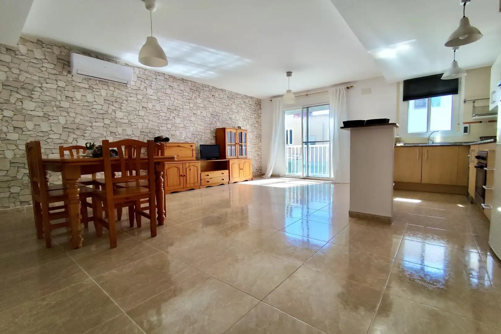 Living room of Duplexes for sale in Sant Jaume d'Enveja