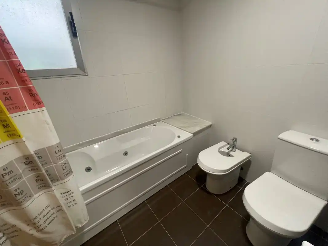 Badezimmer von Maisonette zum Verkauf in Gandia mit Klimaanlage