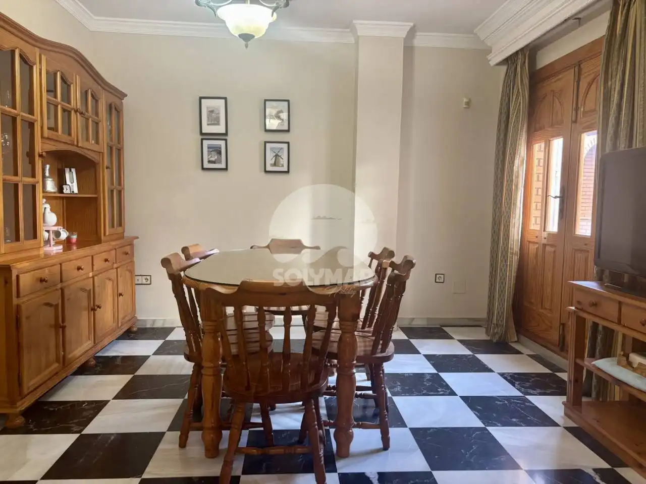Menjador de Casa o xalet en venda en Vélez-Málaga amb Aire condicionat, Jardí privat i Terrassa