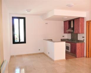 Kitchen of Flat to rent in  Barcelona Capital  with Air Conditioner and Terrace