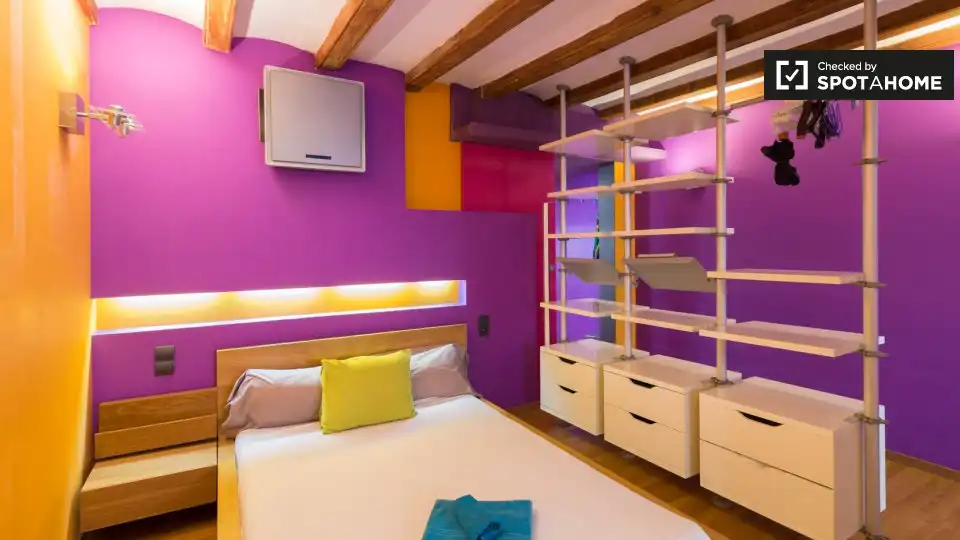 Flat with terrace to rent in Ciutat Vella, imagen 6