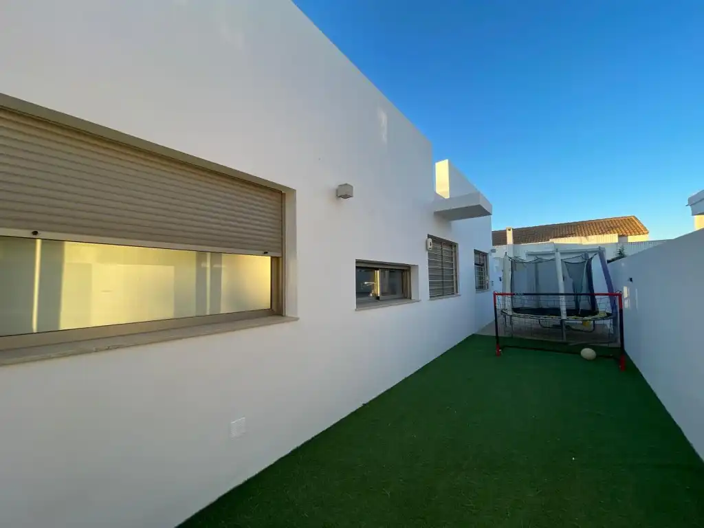 Houses for sale in Islas Menores - Mar de Cristal