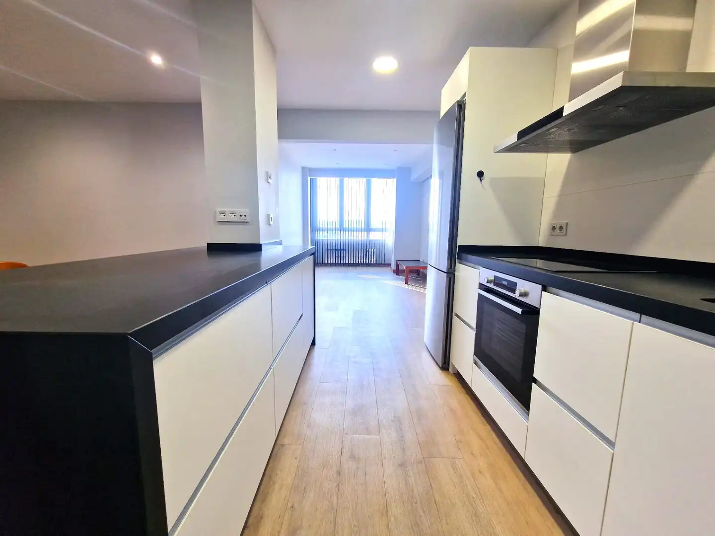 Cocina de Piso de alquiler en Santander con Calefacción, Amueblado y Horno