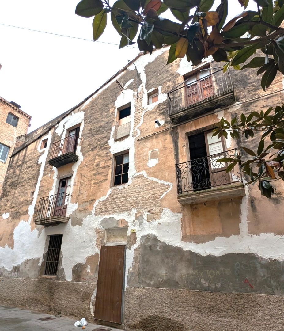 Exterior view of Building for sale in Tortosa