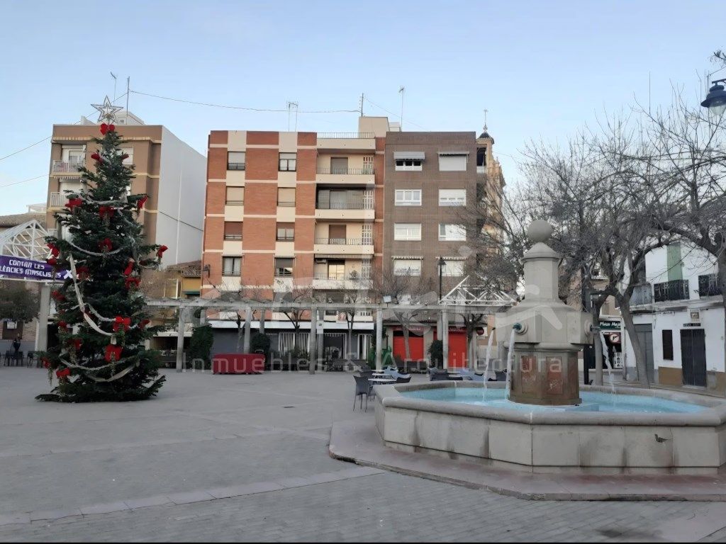 Vista exterior de Piso en venta en Meliana con Balcón
