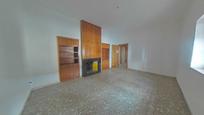 Sala d'estar de Pis en venda en Úbeda amb Parquet