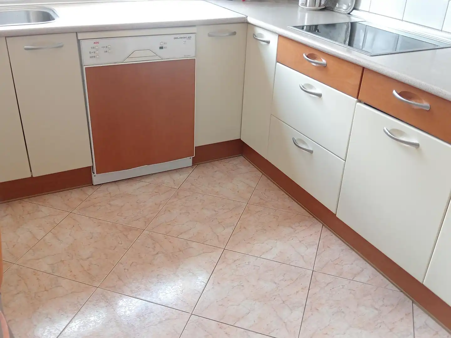 Cuina de Casa o xalet de lloguer en Ávila amb Calefacció, Terrassa i Moblat