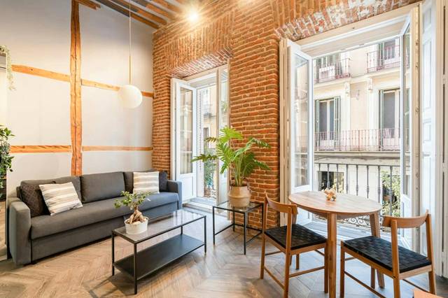 Piso en Alquiler en N/A en Universidad - Malasaña