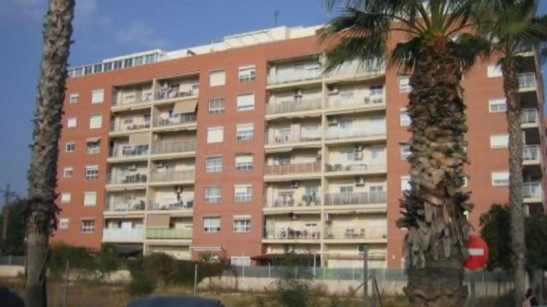 Vista exterior de Piso en venta en Paterna