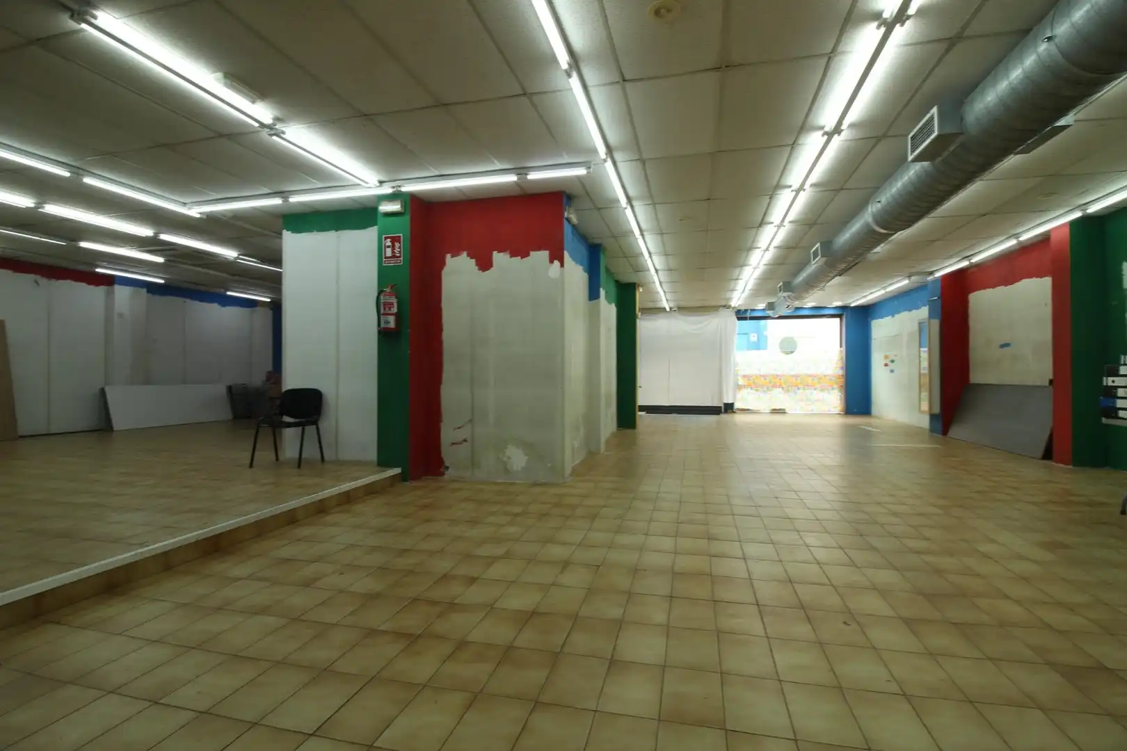 Local comercial en venda a Centre Vila, imagen 8